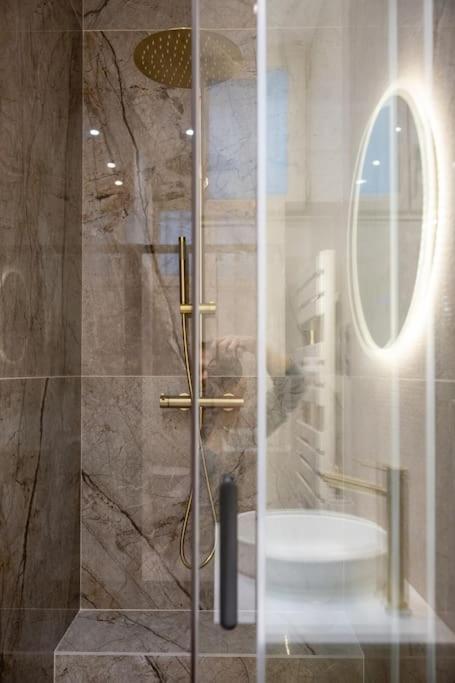 New Luxury And Cozy Apartment - Notre Dame باريس المظهر الخارجي الصورة