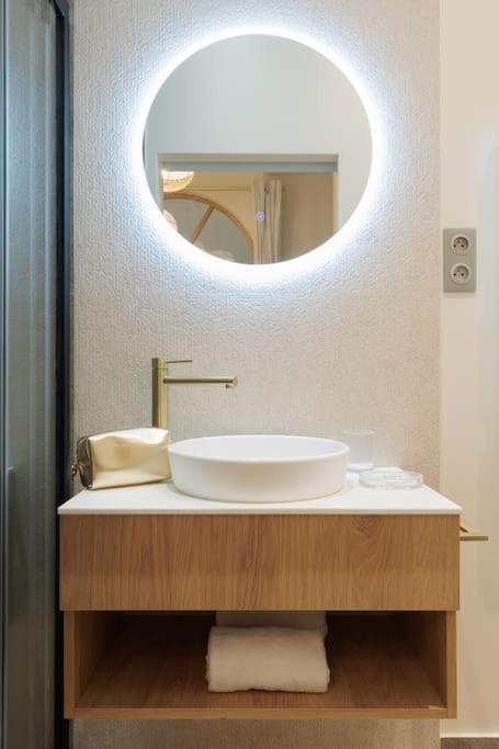 New Luxury And Cozy Apartment - Notre Dame باريس المظهر الخارجي الصورة
